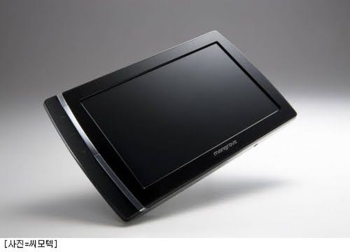 7-calowy tablet od C-motech z Windowsem 7