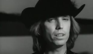 Jego hit "Learning To Fly" stacje radiowe grają od 30 lat. Tom Petty jest legendą