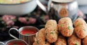 Mercimek köftesi. Tureckie klopsiki z soczewicy i kaszy bulgur