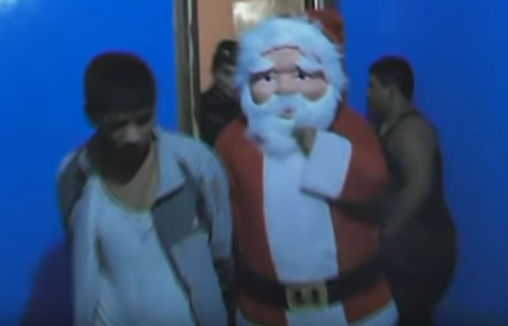 Święty Mikołaj przybył wcześniej i... odwiedził dilerów narkotyków