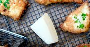 Filet z kurczaka w panierce z parmezanu