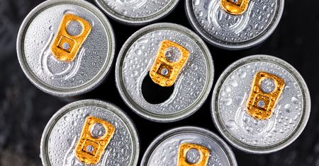 Napój energetyczny: skład, działanie i skutki uboczne picia energetyków