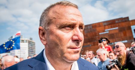 Wybory parlamentarne 2019. Grzegorz Schetyna szykuje się na najgorsze. Na horyzoncie bunt w regionach PO