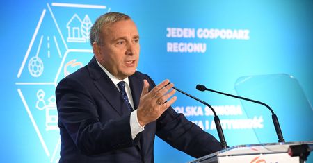 Mocne słowa Grzegorza Schetyny na konwencji w Krakowie. "Ofiara" mogła być tylko jedna