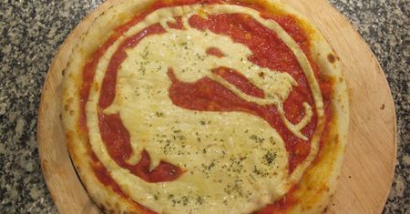 Krótka piłka: Mortal Pizza!