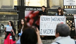 Kielecki restaurator nie odpuszcza ws. plakatów antyaborcyjnych. Zapowiada pozew do sądu