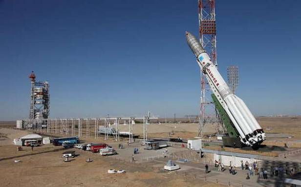 Przygotowania do startu rakiety Proton-M — nastepcy Protona-K 