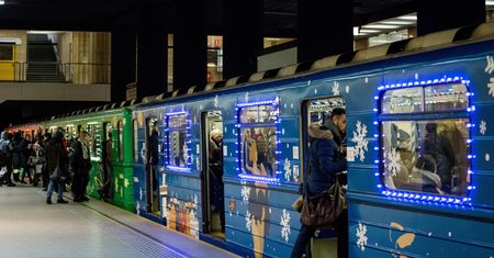Warszawa: wiemy, jak będzie wyglądało świąteczne metro. Pojawi się już 6 grudnia