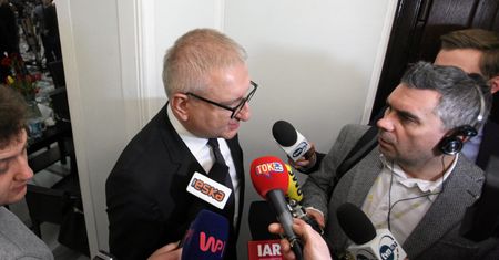 Poseł PiS przerywa milczenie. Skomentował doniesienia o swoim romansie