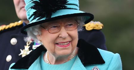 Pałac Buckingham gotowy na święta. Dekoracje zachwycają królewskim rozmachem