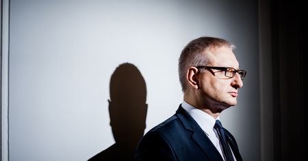 Pięta ma kłopoty. ABW prześwietla posła, a kochanka zdradza pikantne szczegóły romansu