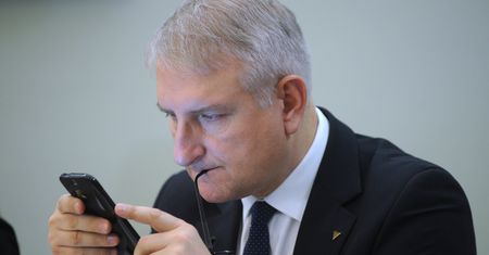 Tak aferę ze Stanisławem Piętą tłumaczy minister PiS. Argumenty zadziwiają