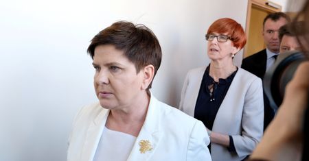 Strajk nauczycieli 2019. Zarobki nauczycieli od lat daleko za gospodarką. Ani PiS, ani PO tego nie zmieniły