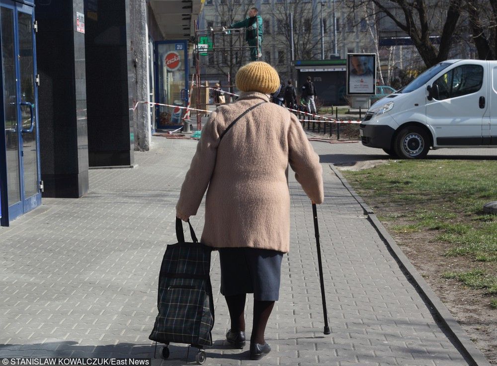 Do 82-latki zadzwonił "policjant". Zgodziła się zapłacić 100 tys. złotych i... przechytrzyła oszusta