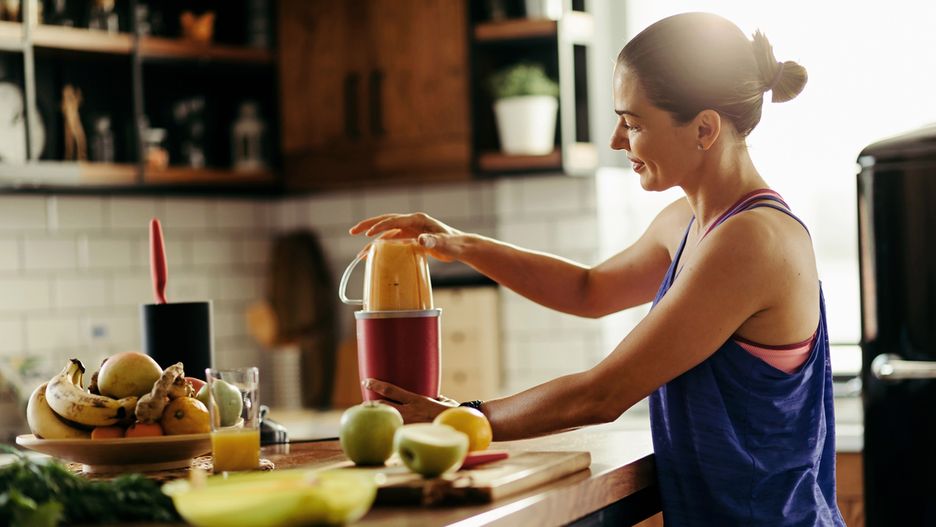 Blender sportowy umożliwia przygotowanie koktajlu