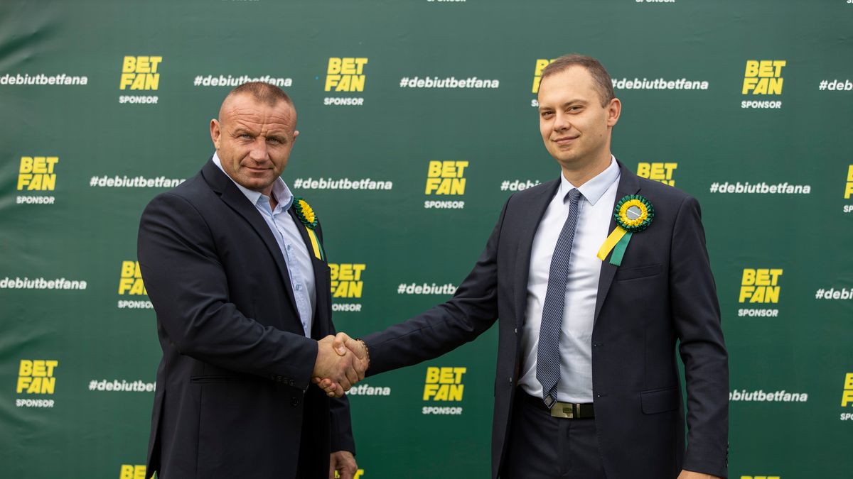 Mariusz Pudzianowski i Piotr Sienkiewicz - prezes BETFAN