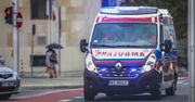 Pacjent wypadł z karetki i zginął pod kołami. Prokuratura wszczyna śledztwo