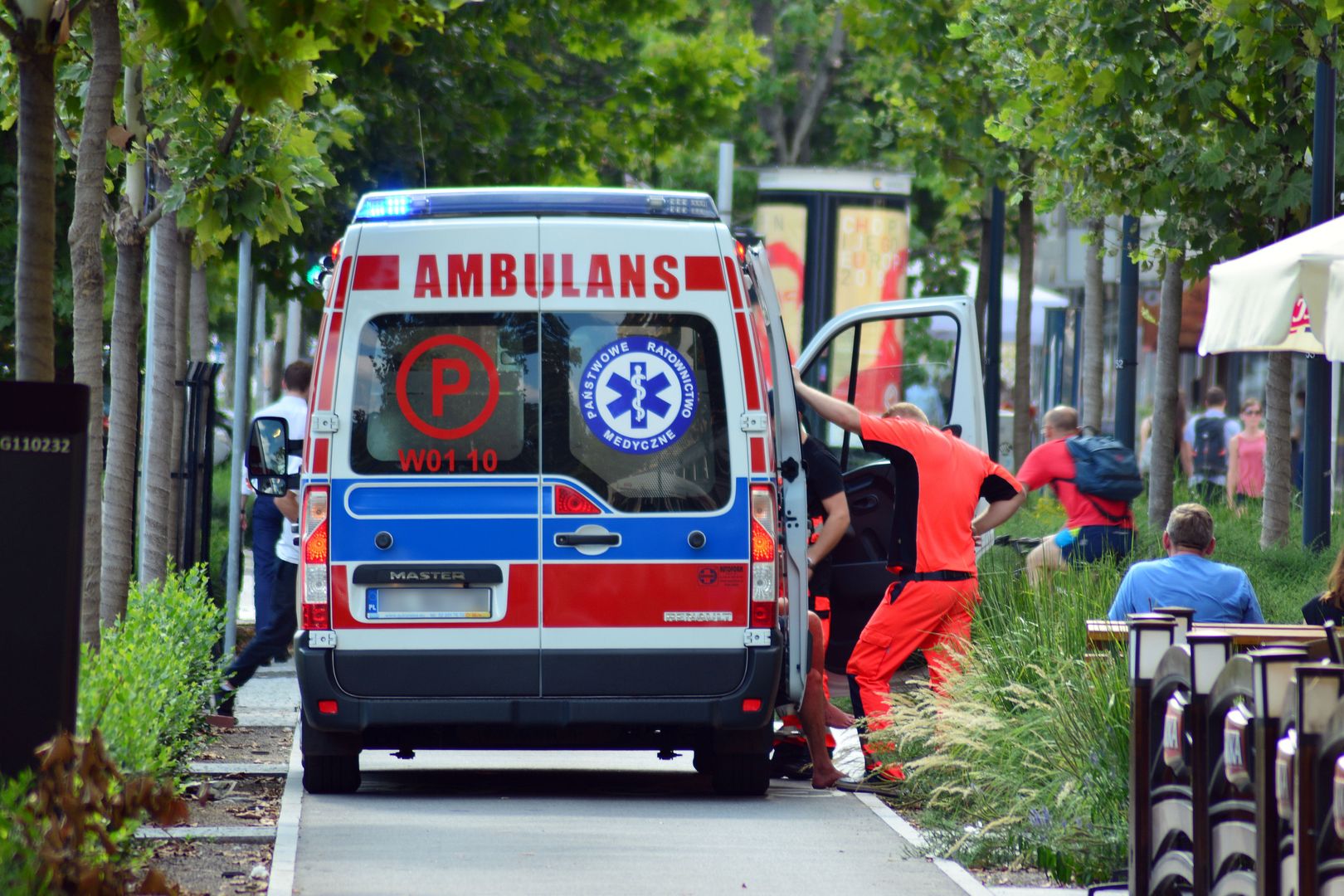 warszawa wypadek samobójstwo