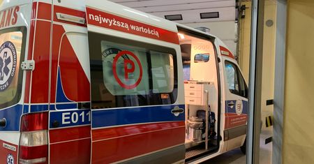 Opoczno. Butelką zaatakował ratowniczkę medyczną. Miał 4,8 promila