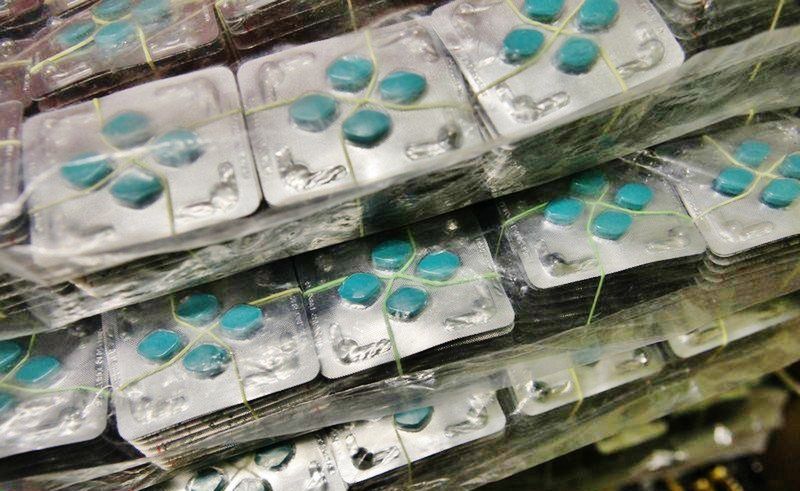  Złapali handlarzy nielegalnymi lekami na potencję
