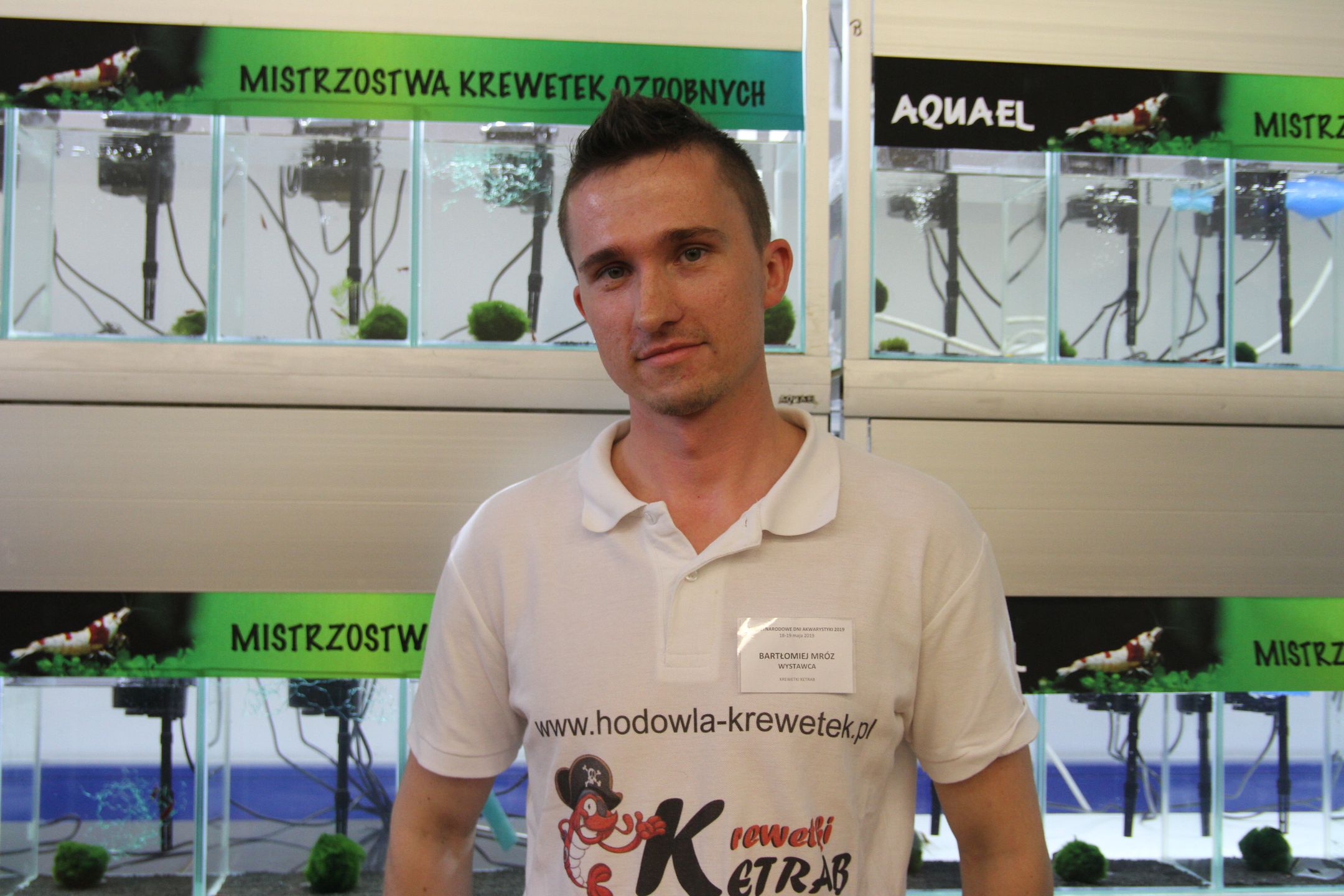 Bartłomiej Mróz, hodowca krewetek. 