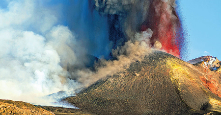 Wulkan Etna wywoła tragiczne tsunami na Morzu Śródziemnym