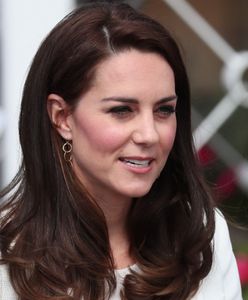 LOOK OF THE DAY: Kate Middleton w marynarskim stylu