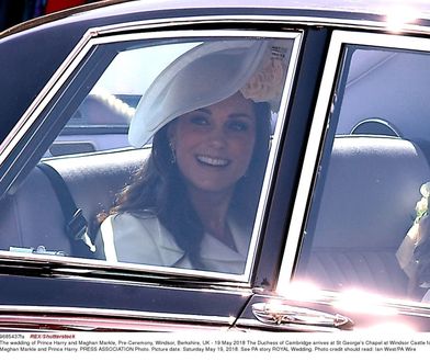 Trzeci raz w tej same sukni. Oto, w czym pojawiła się księżna Kate na ślubie Meghan i Harry'ego