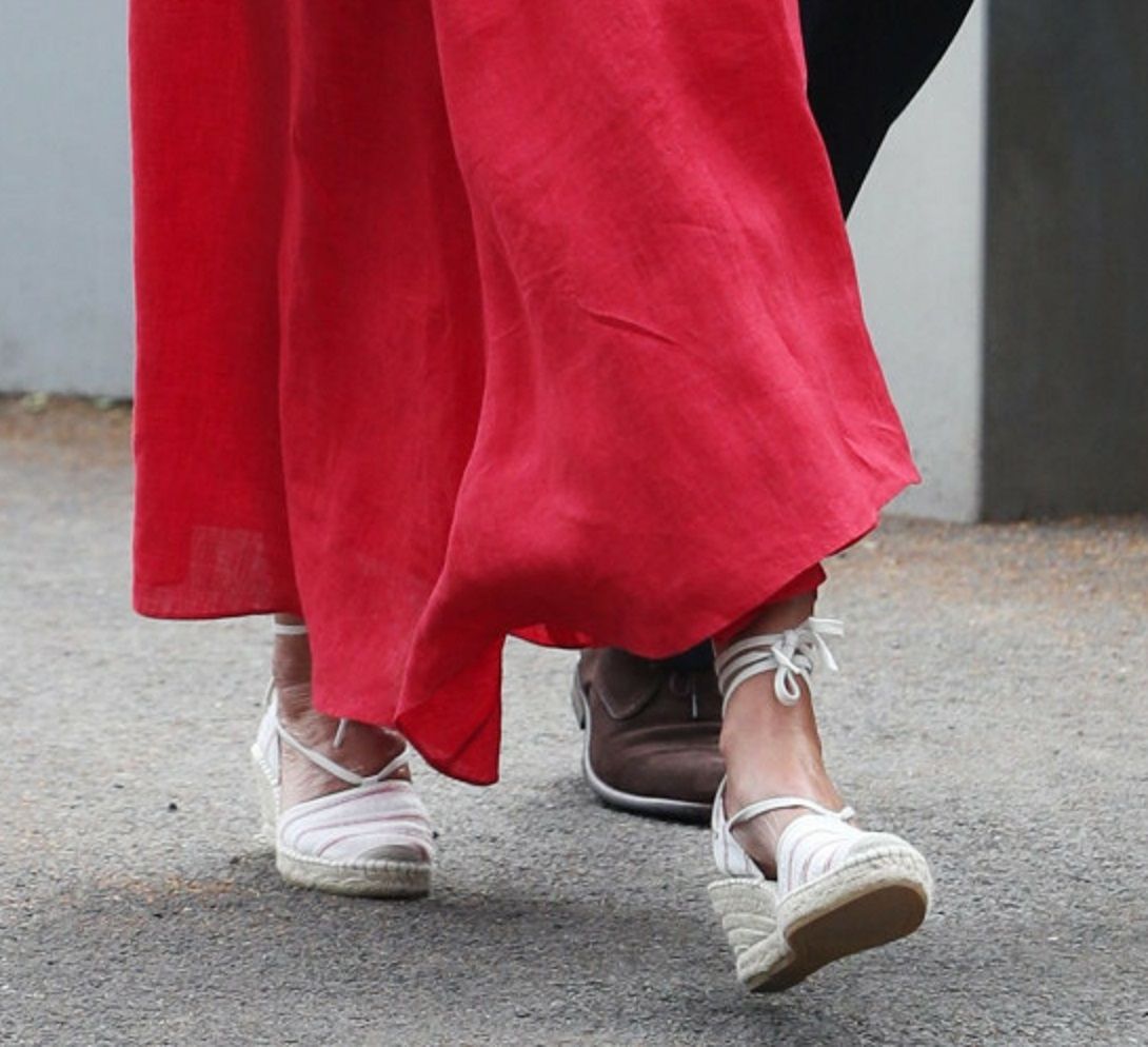 Carole Middleton buty