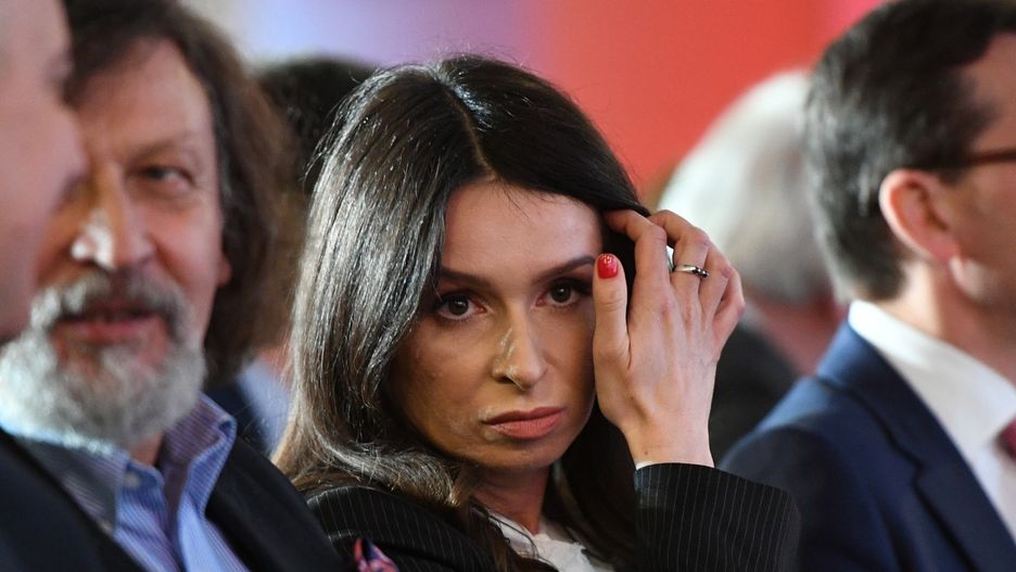 W swoim najnowszym felietonie Marta Kaczyńska poruszyła temat kobiecego biustu