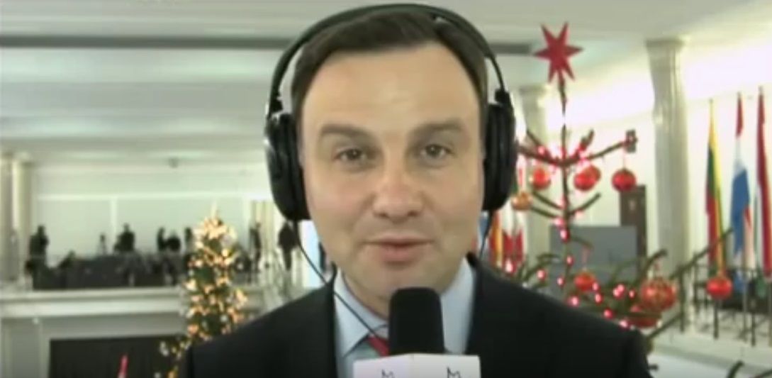 Tak  PiS śpiewał 6 lat temu. Andrzej Duda kolęduje