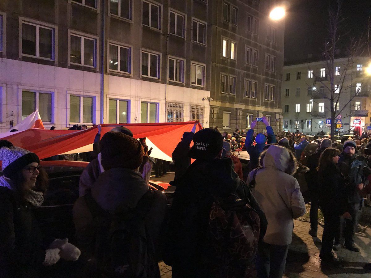 Gorąco na ulicach Warszawy. Marsz Obywateli RP zablokowany