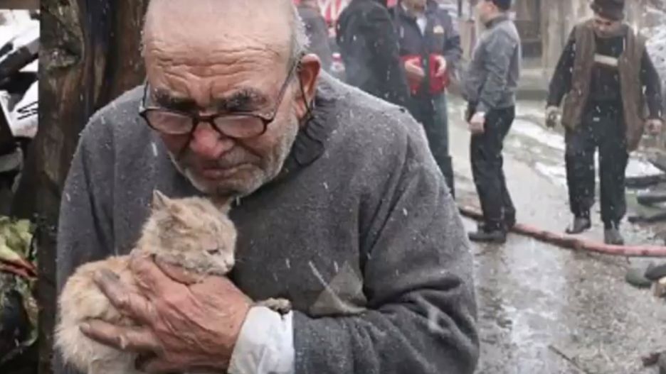 Mężczyzna stracił w pożarze dorobek swojego życia.