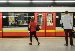 Warszawa. Trzy stacje metra zamknięte. Znaleziono bagaż na stacji Młociny