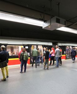 Metro w Warszawie. Milion pasażerów więcej dłuższej drugiej linii metra
