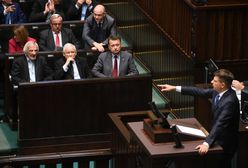 Ryszard Petru uparty jak nigdy? Kurczowo trzymał się mównicy