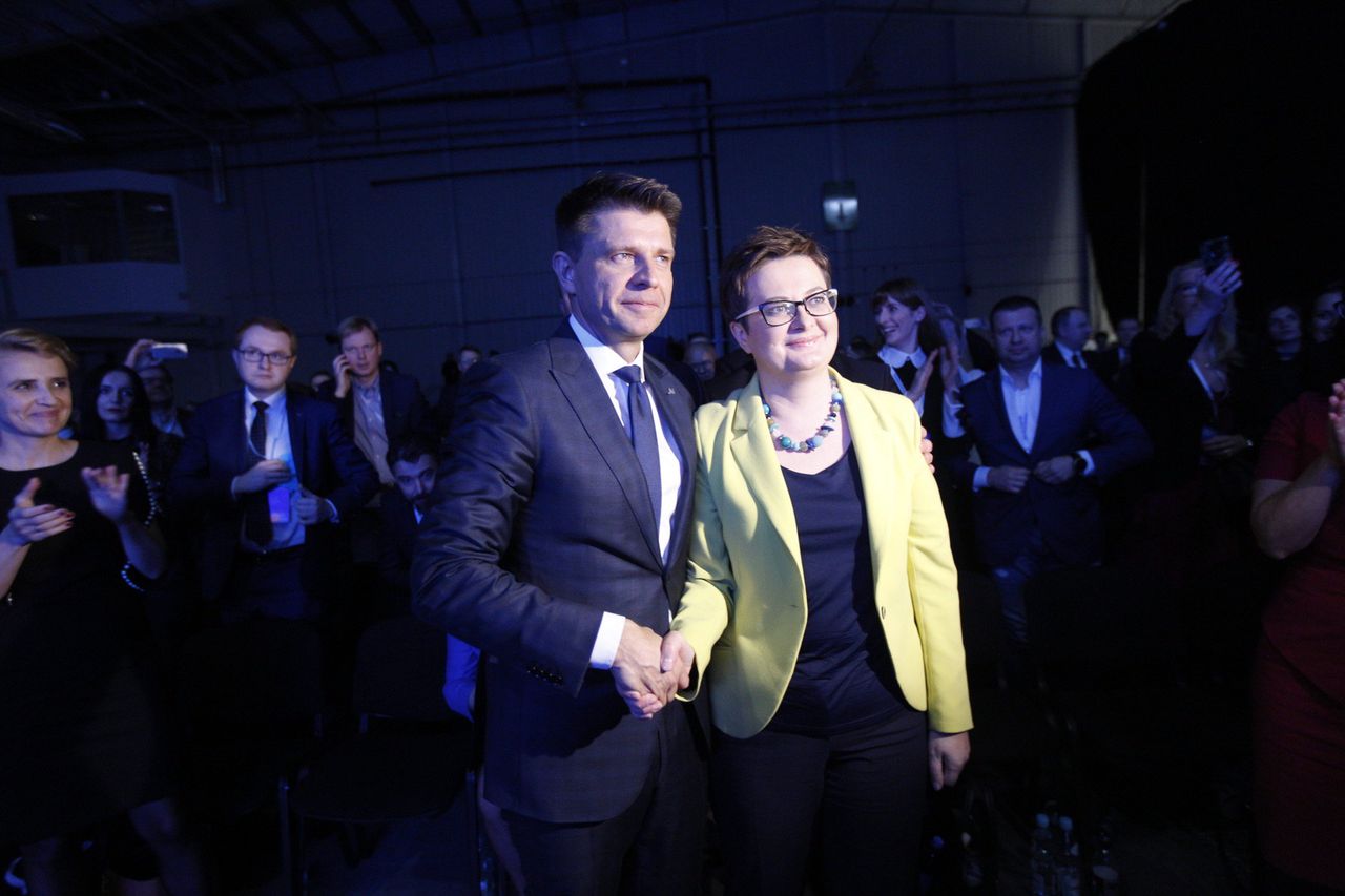 Sikora: To dopiero początek końca Ryszarda Petru. Lubnauer nie pozwoli mu działać w partii