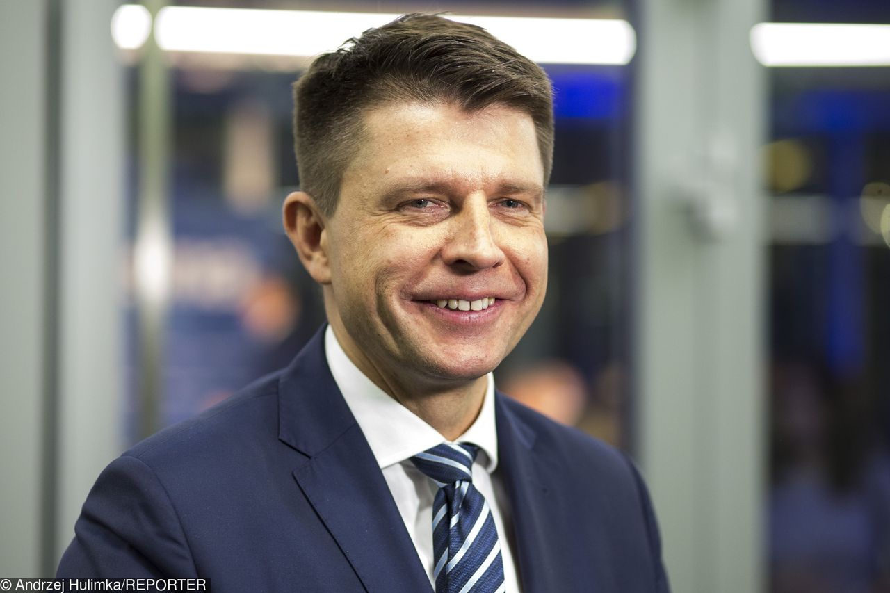 Petru ogłosił swój plan. "Podjąłem decyzję. To kontroferta dla Morawieckiego"