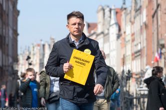 Ryszard Petru nie zniesie zakazu handlu w niedzielę. Nie zebrał podpisów