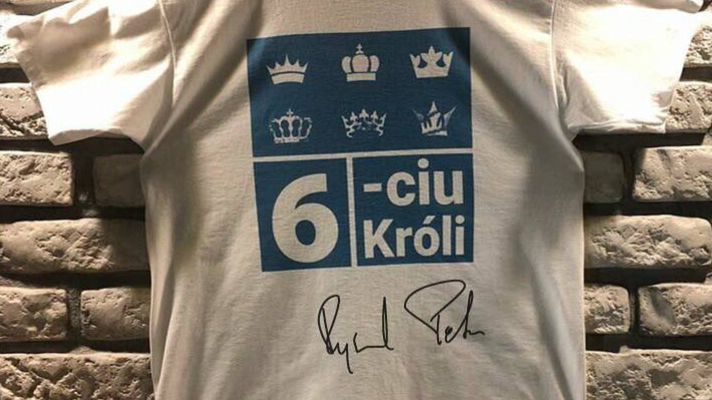 Ryszard Petru na aukcję WOŚP wystawił koszulkę z symbolami "Sześciu Króli".