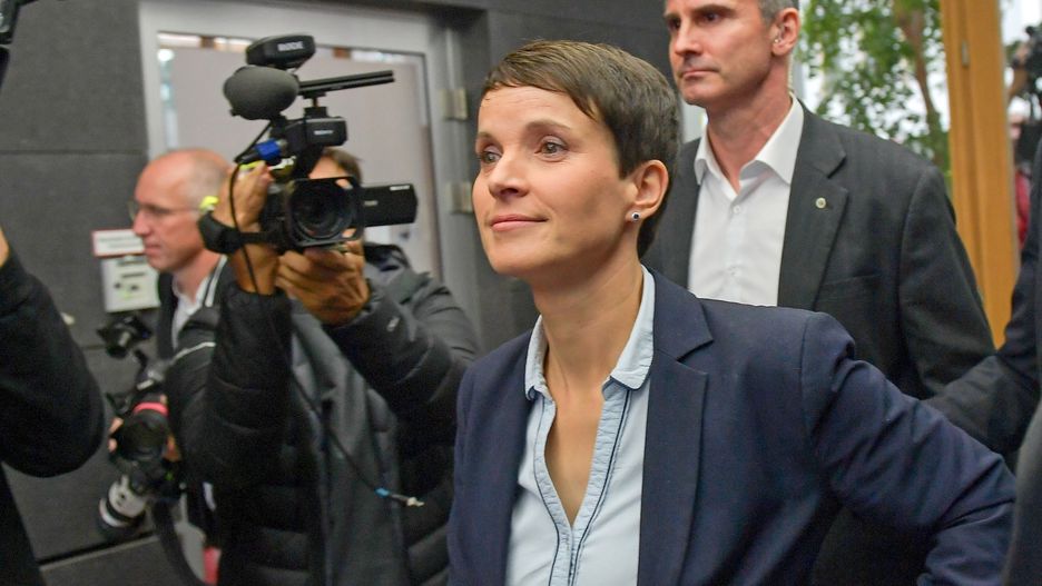 Frauke Petry ogłosiła swoją decyzję i wyszła z sali