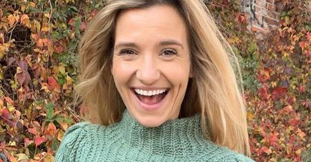 Joanna Koroniewska w swetrze z sieciówki. "Skąd to cudo?". Sprawdziliśmy. Jest piękne i tanie