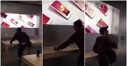 Zaskakujące nagranie z francuskiego Apple Store. Mężczyzna wchodzi do sklepu i miażdży... wszystkie iPhone'y w zasięgu wzroku
