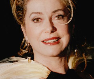 Catherine Deneuve nadal jest w szpitalu. Zawieszono zdjęcia do jej filmu