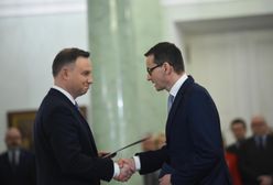 "Co za wstyd!". Internet drwi z PiS po "sankcjach" dla Polski