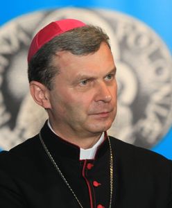 Bp Bronakowski: Samorządy nie powinny korzystać ze sponsorowania festynów przez browary