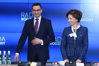 Wynagrodzenia idą na rekord. W grudniu pierwszy raz średnia przekroczy 5,5 tys. zł brutto