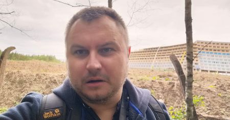 Pojechałem na budowę największego hotelu w Polsce. Usłyszałem, że jestem złodziejem samochodów