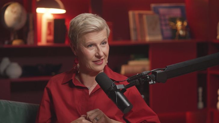 "Jak będziesz niema, dojdziesz do punktu, w którym cię nie ma". Dr Agnieszka Kozak o tym, jak przestać naprawiać siebie