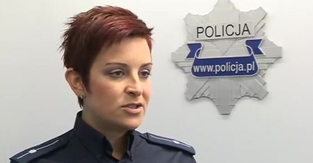 Komisariat: Dziecięca pornografia